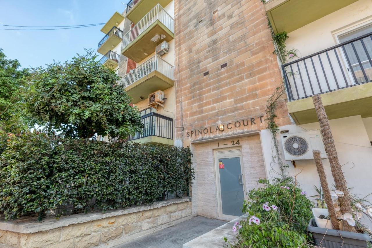 Pool Apartment Is-Swieqi Exterior photo